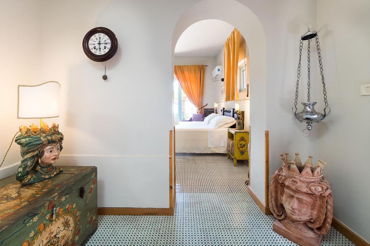 La Boheme Villa *