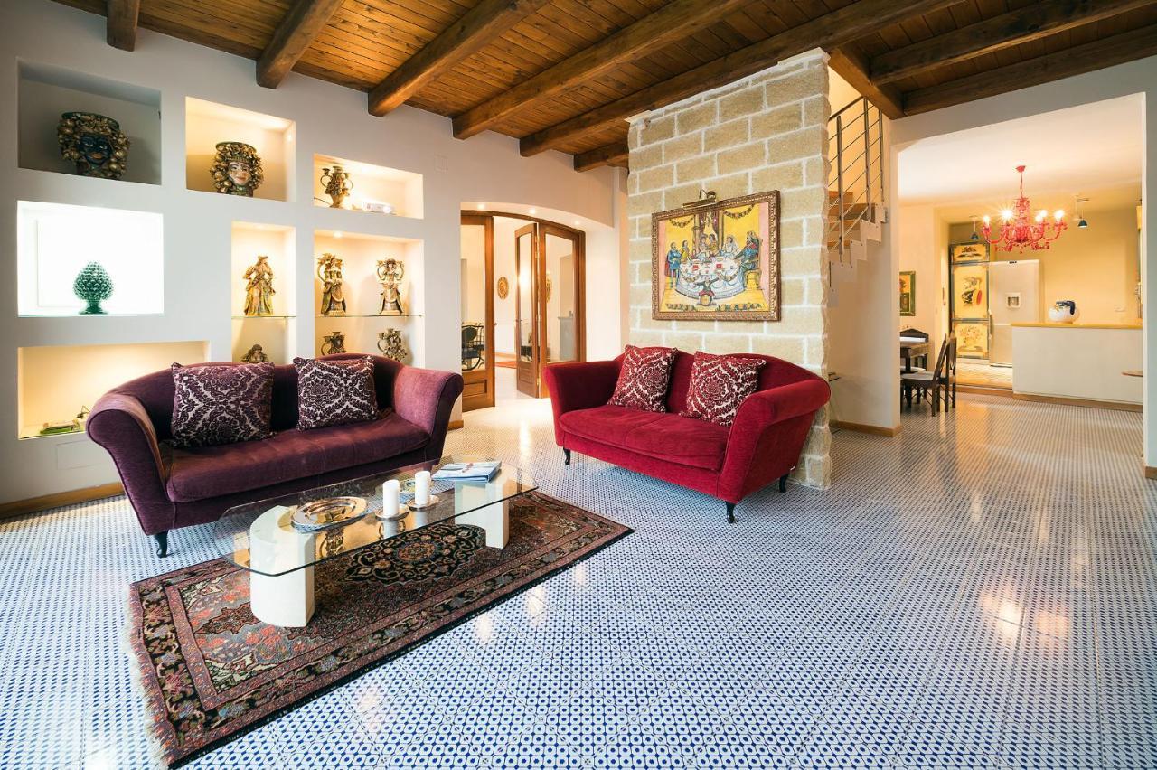 La Boheme Villa Taormina